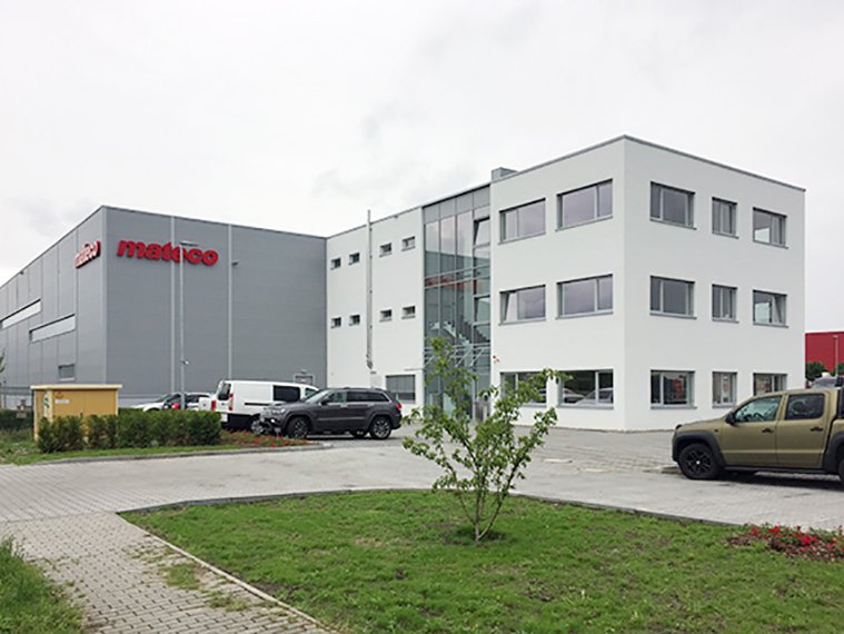 Bauleitung: GOLDBECK, Oberbauleitung: FREMATO